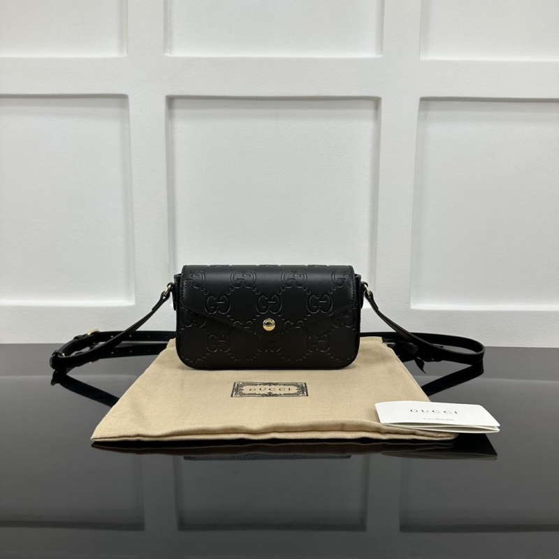 G*u*i satchel bags
